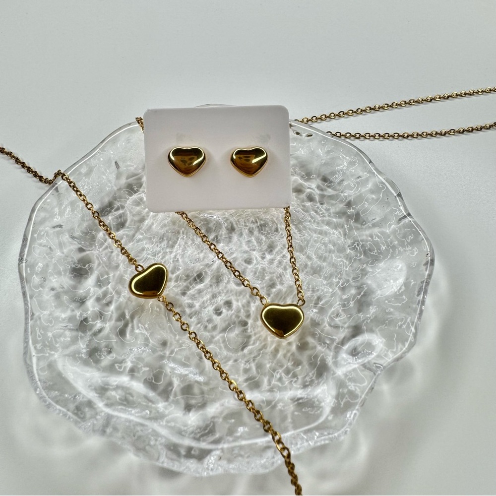 New Stainles Steel Gold Plated Hearts Set Earrings Studs, Necklace & Bracelet